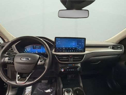 Used 2025 Ford Escape Platinum AWD/4WD image 10