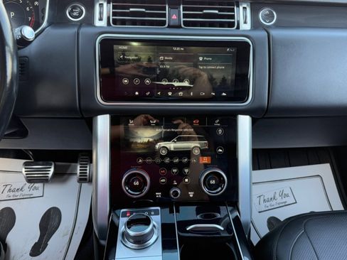 Used 2022 Land Rover Range Rover Westminster Edition image 23
