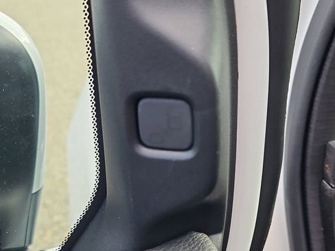 New 2026 Honda Odyssey Touring image 6