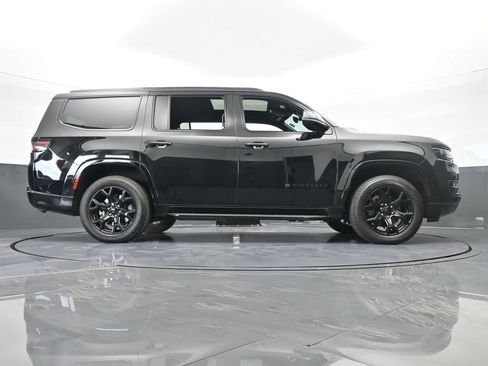 Used 2023 Jeep Wagoneer Series II image 64