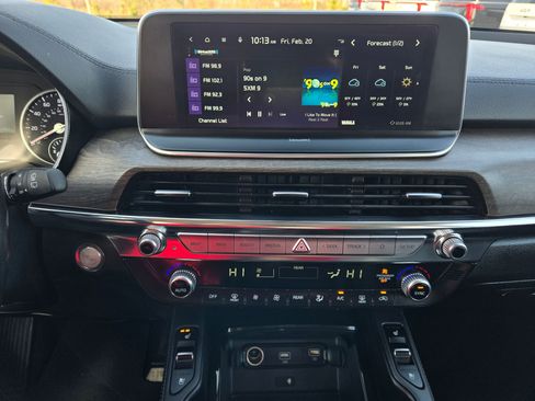 Used 2022 Kia Telluride EX w/ EX Premium Package image 15