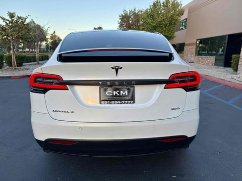 Used 2016 Tesla Model X 90D image 13