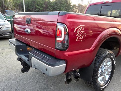 Used 2014 Ford F350 Lariat w/ Chrome Package image 15