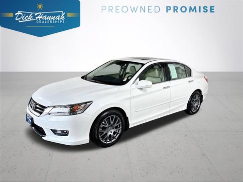 Used 2014 Honda Accord Touring image 1