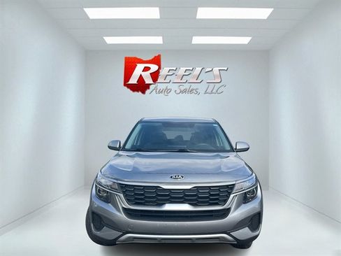 Used 2021 Kia Seltos LX AWD/4WD image 2