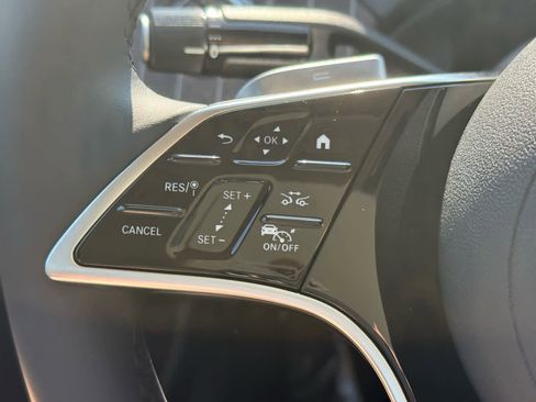 Used 2026 Mercedes-Benz E 350 4MATIC Sedan image 21