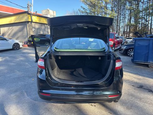 Used 2014 Ford Fusion SE image 12