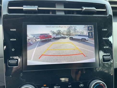 Certified 2023 Hyundai Tucson SEL image 11