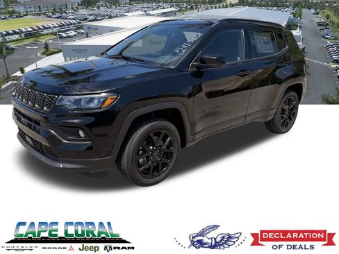 New 2026 Jeep Compass Latitude AWD/4WD image 1