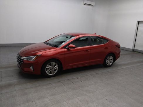 Used 2020 Hyundai Elantra SEL FWD image 2