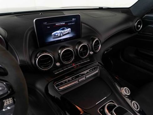 Used 2018 Mercedes-Benz AMG GT C image 20