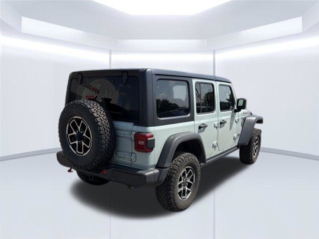 Used 2024 Jeep Wrangler Unlimited Rubicon w/ Technology Group AWD/4WD image 6