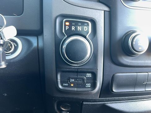 Used 2018 RAM 1500 Express image 19