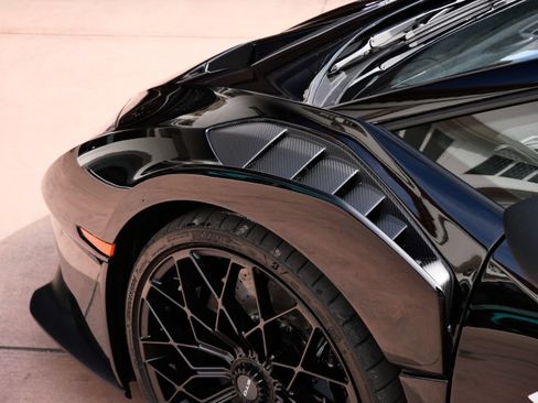 Used 2023 Lamborghini Huracan STO RWD image 14