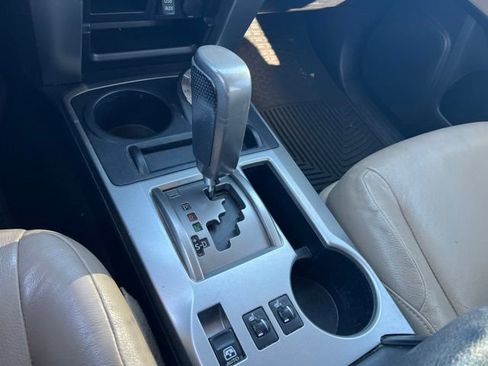 Used 2013 Toyota 4Runner Limited AWD/4WD image 19