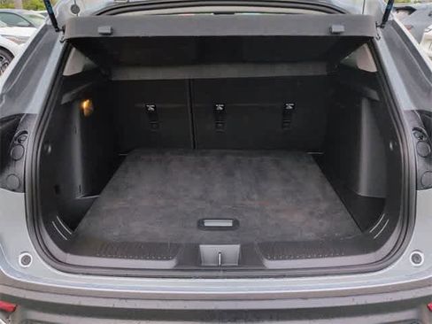Used 2024 Chevrolet Trax LT image 34