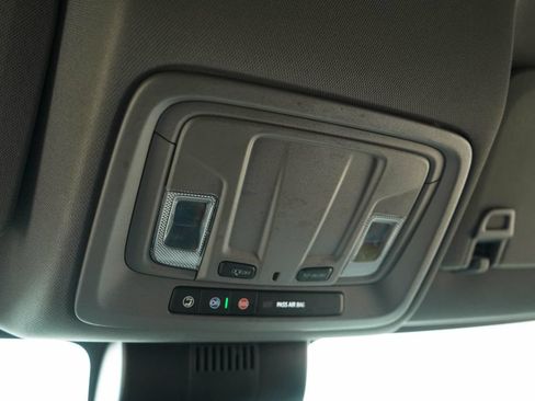 Used 2022 Chevrolet Silverado 1500 Custom AWD/4WD image 12