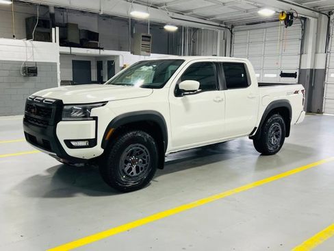 New 2026 Nissan Frontier PRO-4X AWD/4WD image 12