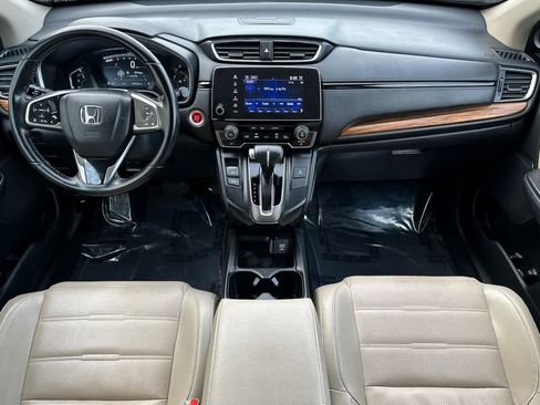 Used 2017 Honda CR-V Touring image 3