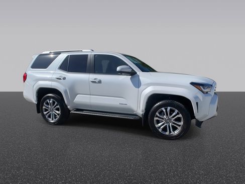 Used 2026 Toyota 4Runner Limited AWD/4WD image 3