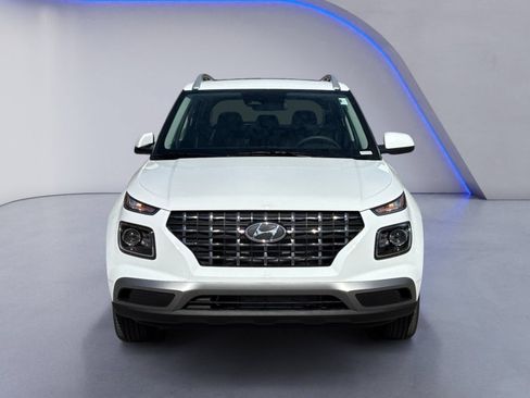 New 2026 Hyundai Venue SEL FWD image 3