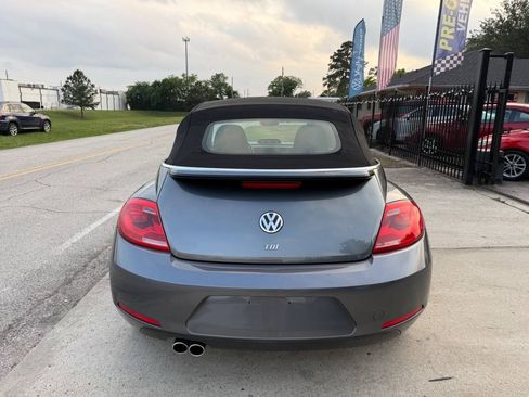 Used 2013 Volkswagen Beetle TDI FWD image 7