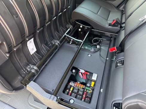 New 2025 INEOS Grenadier Fieldmaster Edition image 32