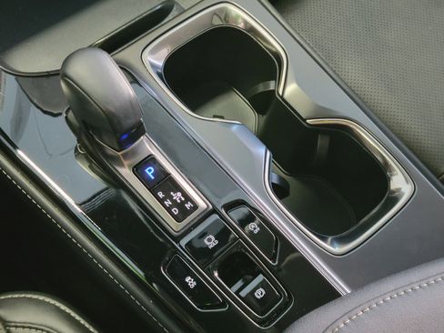 Certified 2025 Lexus NX 250 FWD image 25