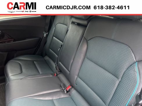 Used 2022 Kia Niro EX Premium w/ Cold Weather Package FWD image 33