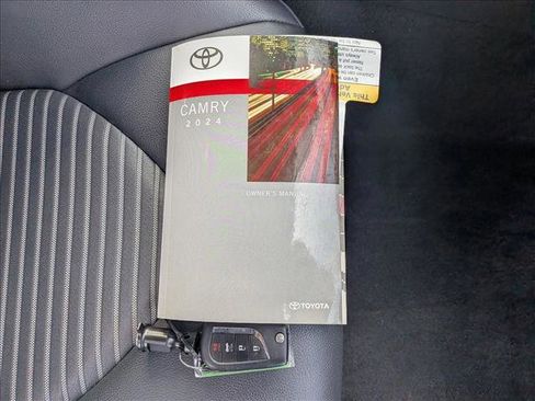Certified 2024 Toyota Camry SE FWD image 22