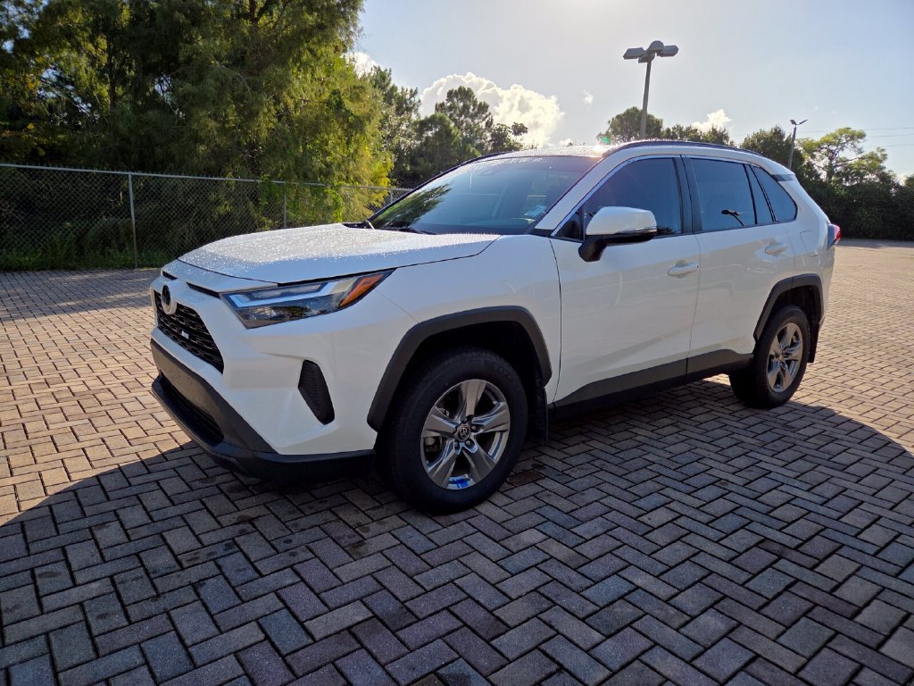 Certified 2024 Toyota RAV4 XLE w/ Convenience Package FWD image 3