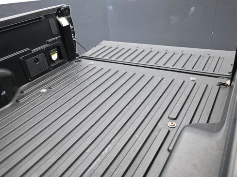 Used 2023 Toyota Tacoma 2WD Double Cab image 35