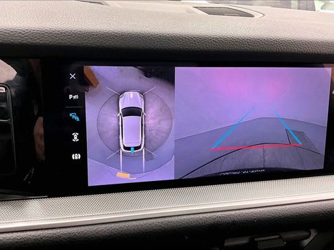 Used 2024 Porsche Cayenne image 23