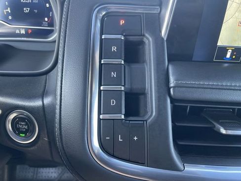 Used 2023 Chevrolet Tahoe Z71 w/ Z71 Off-Road Package image 16