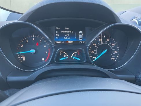 Used 2018 Ford Escape Titanium w/ Ford Safe & Smart Package image 12