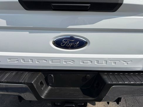 Used 2017 Ford F350 XL w/ Power Equipment Group AWD/4WD image 14