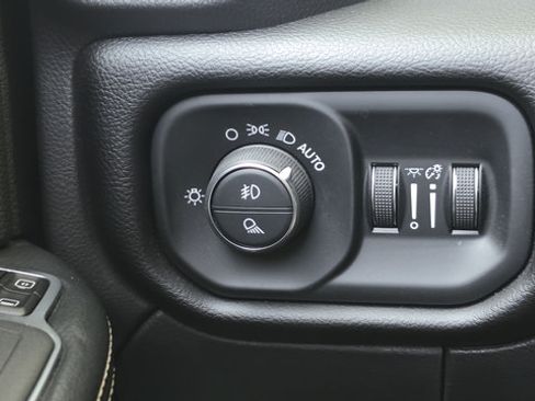 Used 2024 RAM 3500 Laramie w/ Night Edition AWD/4WD image 29