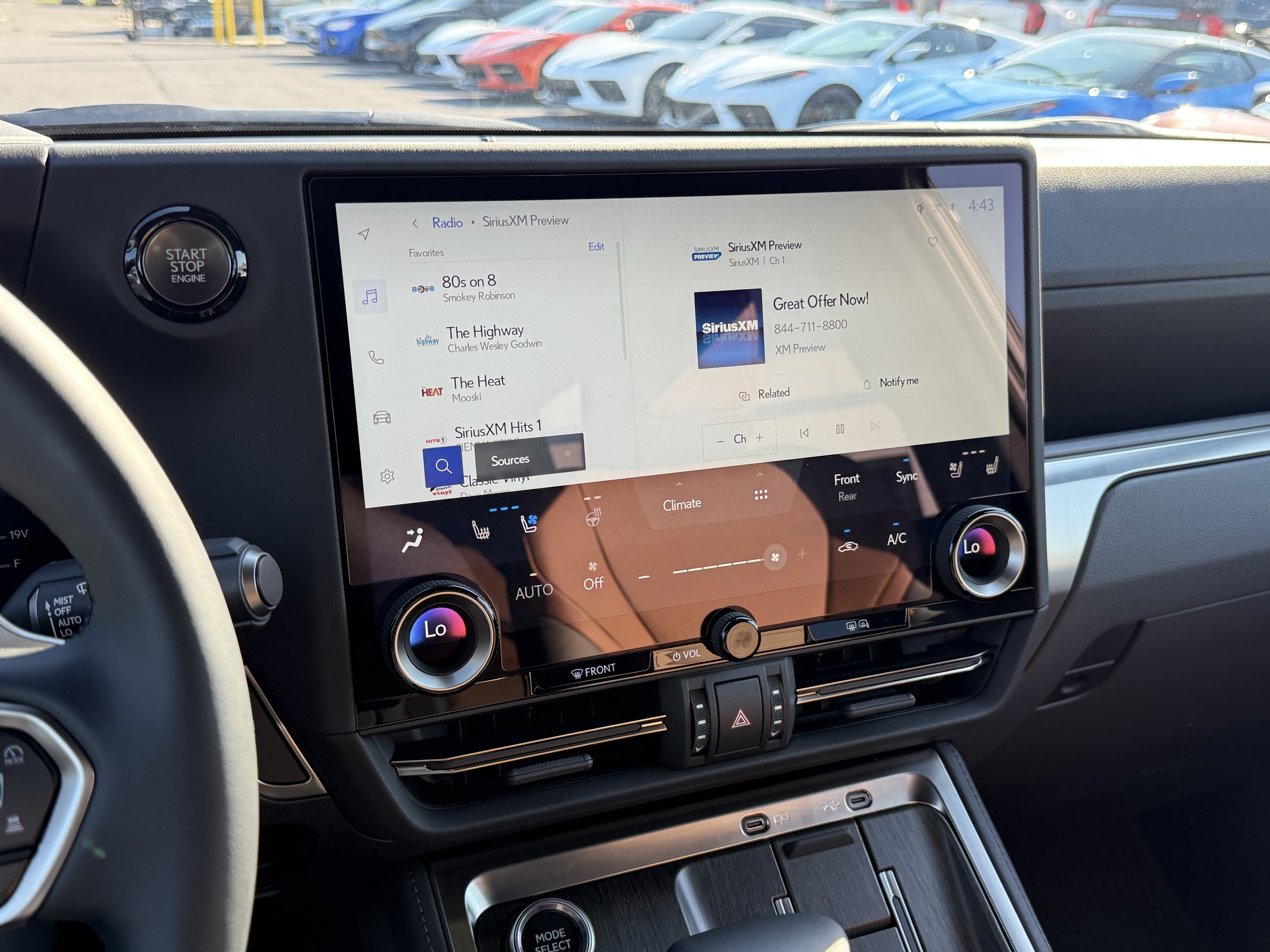 Used 2026 Lexus GX 550 w/ Accessory Package (2T) AWD/4WD image 25