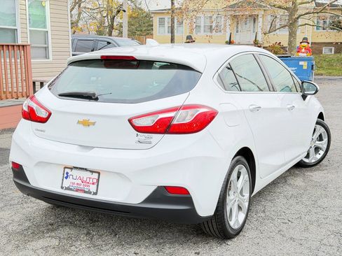 Used 2017 Chevrolet Cruze Premier FWD image 79