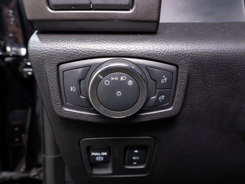 Used 2020 Ford Expedition Limited RWD image 28