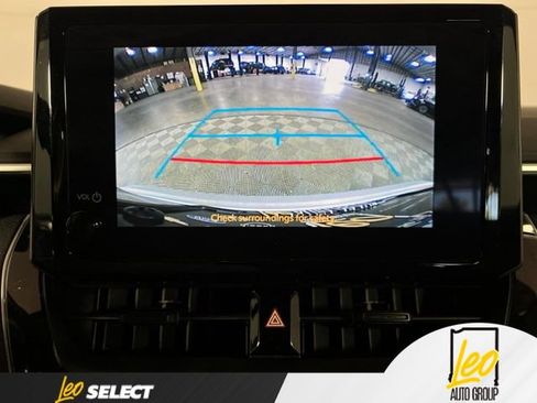 Used 2024 Toyota Corolla LE FWD image 15