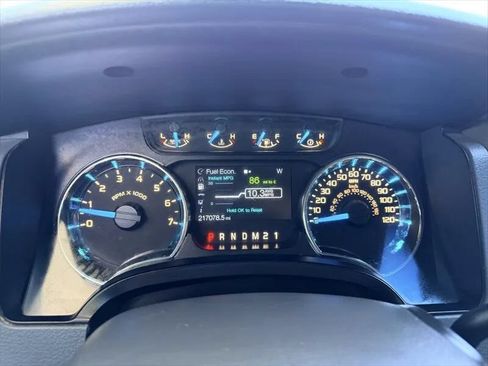 Used 2014 Ford F150 XLT w/ XLT Convenience Package AWD/4WD image 28
