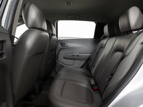 Used 2015 Chevrolet Sonic LTZ image 18