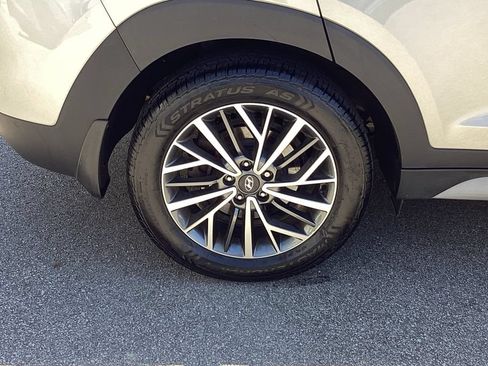Used 2020 Hyundai Tucson AWD image 21