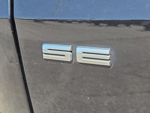 Used 2021 Ford Escape SE FWD image 9