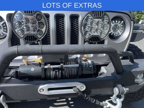 Used 2018 Jeep Wrangler Sport AWD/4WD image 11