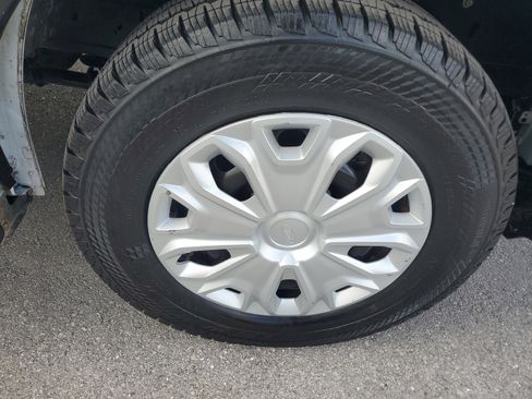 Used 2024 Ford Transit 250 Low Roof w/ Exterior Upgrade Package image 27