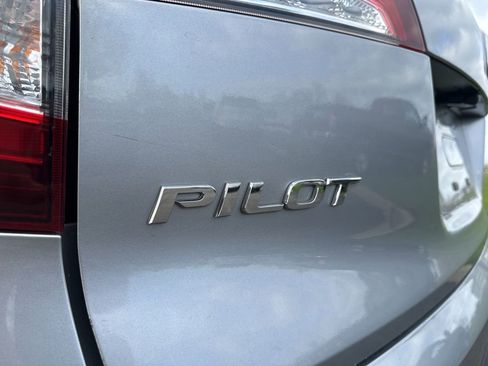 Used 2022 Honda Pilot Sport image 7