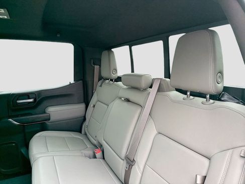 Used 2021 GMC Sierra 1500 SLT AWD/4WD image 21