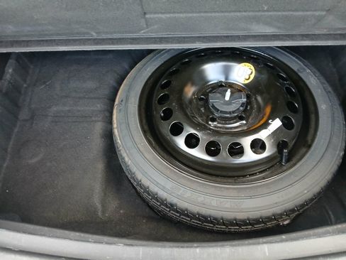 Used 2022 Buick Encore GX Select FWD image 16